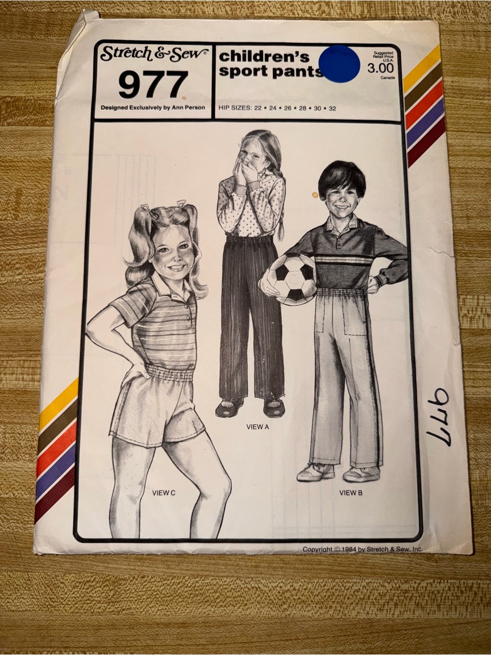 1984 Stretch‎ & Sew 977 Children's Sport Pants Pattern - crafts sewing